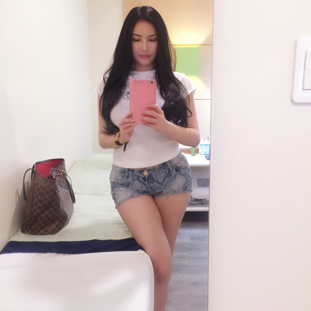 #VIPFILIPINOESCORTSGIRLSINDUBAI +971589798305 