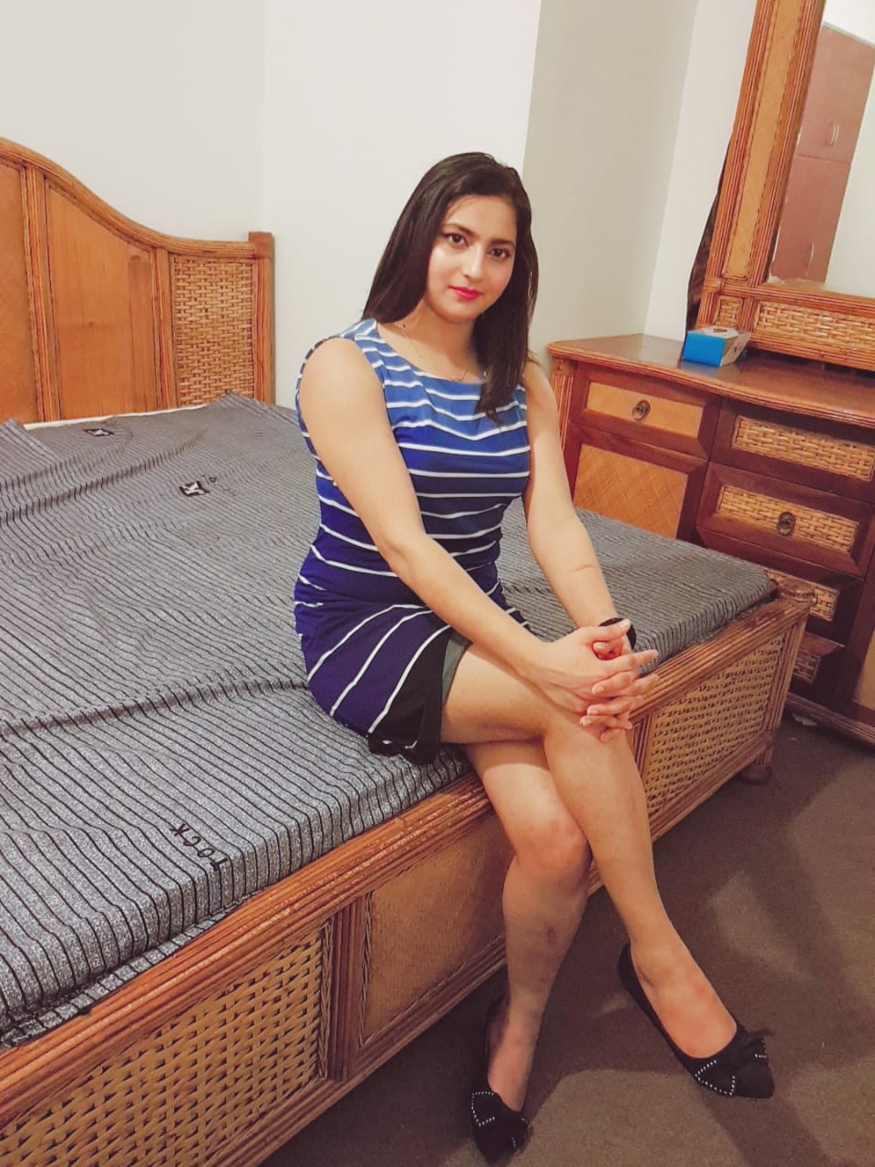 #indianescortpalmjumeirah	+97 1529395409