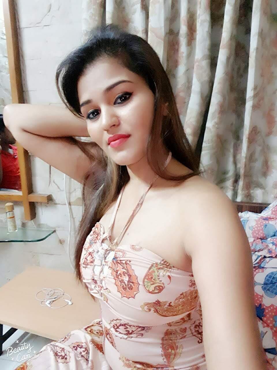 Pakistani Call Girls In Dubai	+971557012054